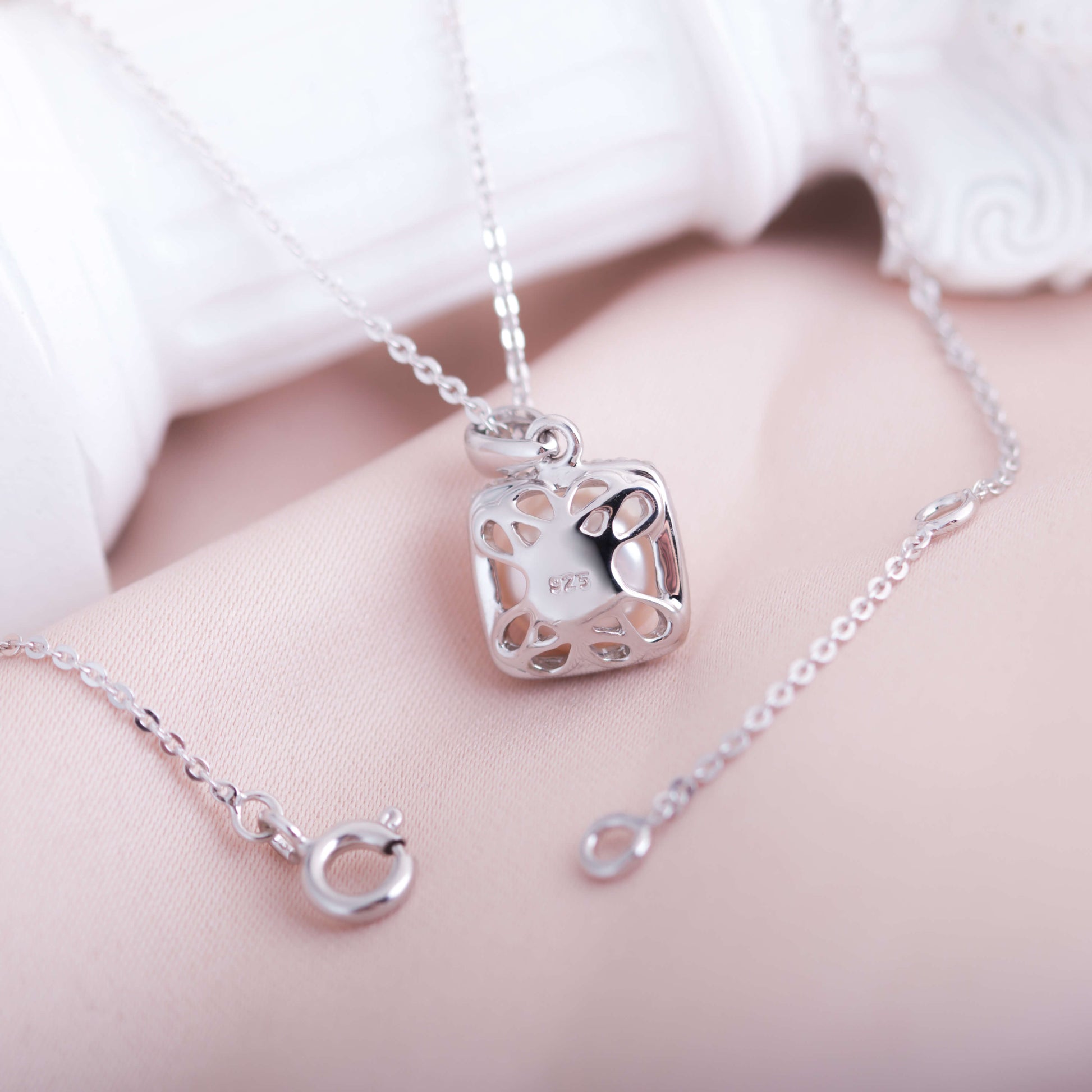 Molah 925 Silver Cultured Freshwater Pearl and Cubic Zirconia Square Geometric Pendant Necklace