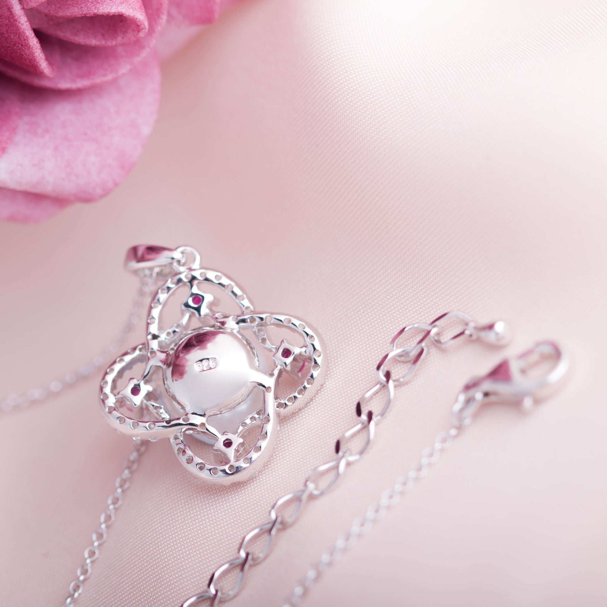 Molah 925 Silver Cultured Freshwater Pearl and Cubic Zirconia Swirl Clover Pendant Necklace