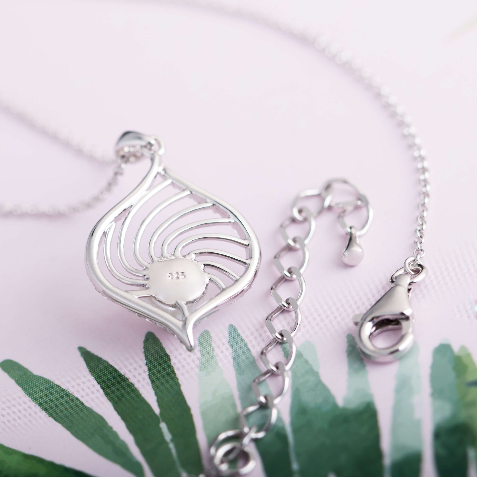 Molah 925 Silver Cultured Freshwater Pearl and Cubic Zirconia Swirl Spiral Pendant Necklace